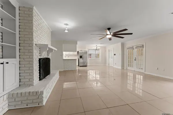 4214 Scarborough Dr, Baton Rouge, LA 70814