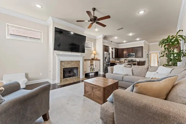 6944 Myrtle Bluff Dr, Baton Rouge, LA 70810