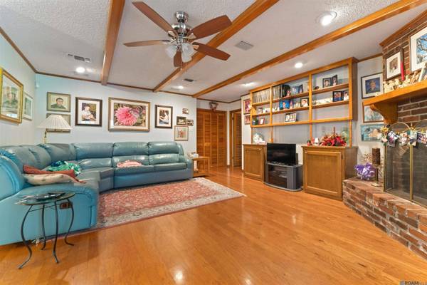 702 Bromley Dr, Baton Rouge, LA 70808