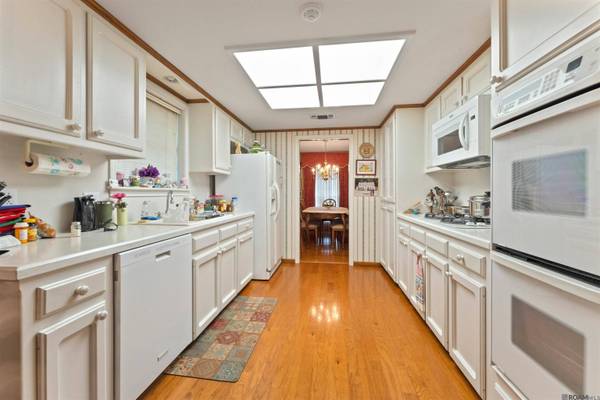 702 Bromley Dr, Baton Rouge, LA 70808