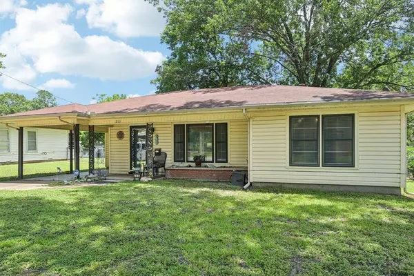 213 N 38th Street, Corsicana, TX 75110