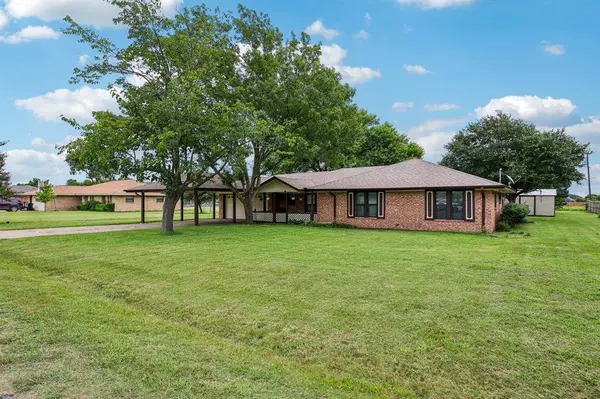 112 Prairie Creek Road, Red Oak, TX 75154