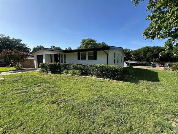 618 Henderson Circle, Garland, TX 75040