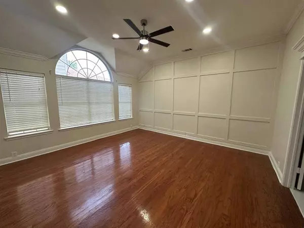 1225 Woodthorpe Drive, Mesquite, TX 75181