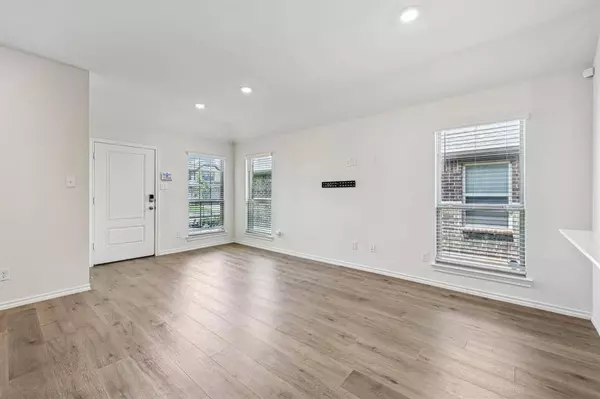 609 Gracious Glen, Lavon, TX 75166