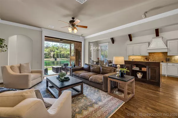 11280 S 72nd East Place, Bixby, OK 74008