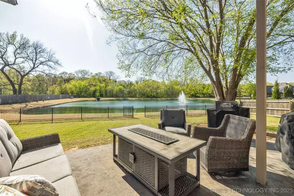 11280 S 72nd East Place, Bixby, OK 74008