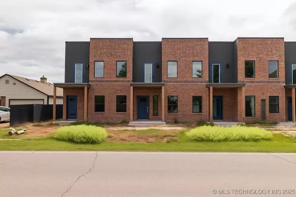 504 E B ST #G, Jenks, OK 74037