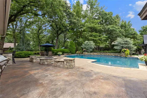 5325 E 115th PL, Tulsa, OK 74137