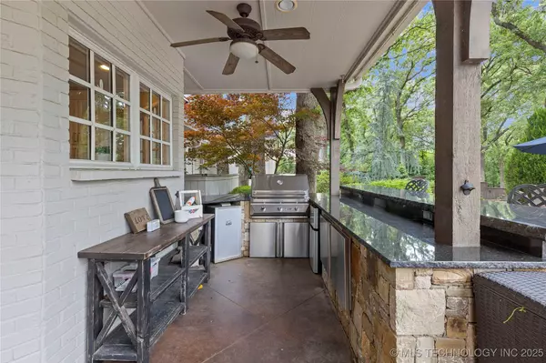 5325 E 115th PL, Tulsa, OK 74137