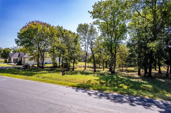 17798 E Anthem Ridge RD, Owasso, OK 74055