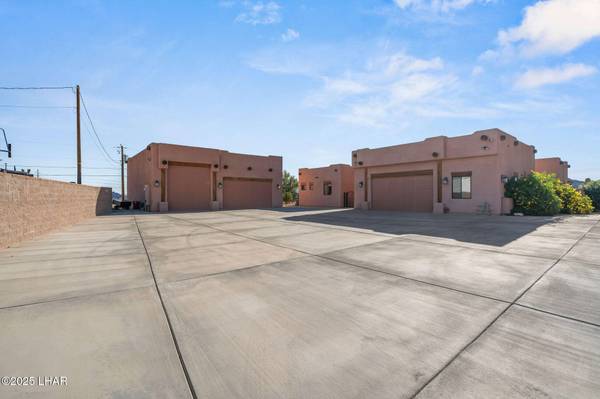 3720 Amberjack Bay E, Lake Havasu City, AZ 86406