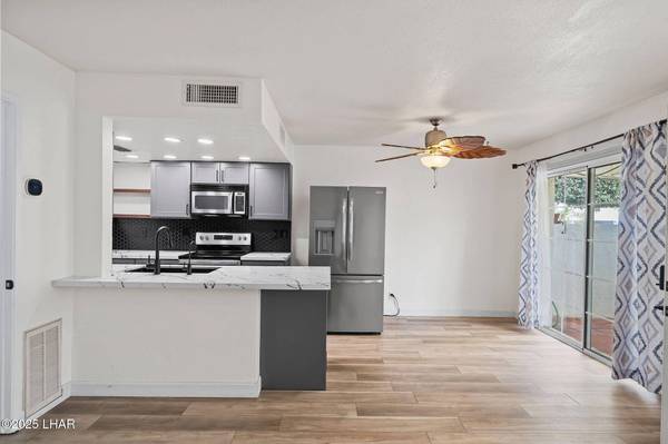 1775 Los Lagos Dr #B, Lake Havasu City, AZ 86403