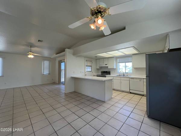 3115 Arapaho Dr, Lake Havasu City, AZ 86406