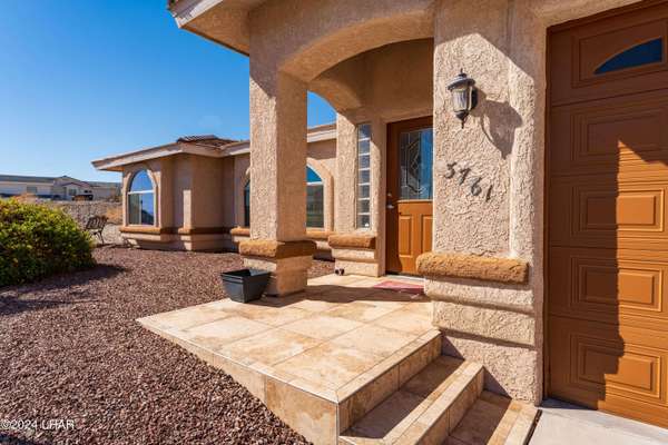 3761 Enduro Dr, Lake Havasu City, AZ 86404