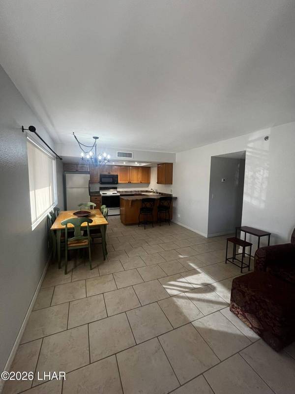 2085 Mesquite Ave #77, Lake Havasu City, AZ 86403