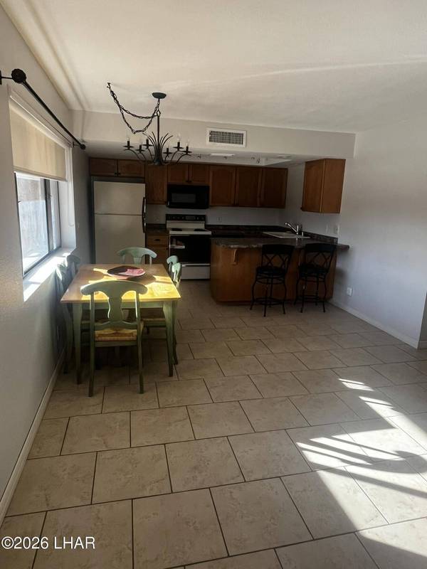2085 Mesquite Ave #77, Lake Havasu City, AZ 86403