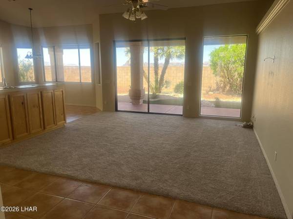 2423 E George Ln, Lake Havasu City, AZ 86404