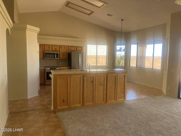 2423 E George Ln, Lake Havasu City, AZ 86404