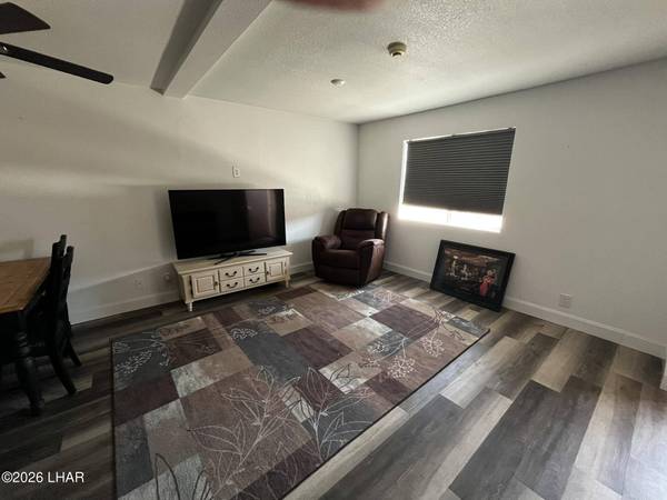 256 S Lake Havasu Ave S #B73, Lake Havasu City, AZ 86403