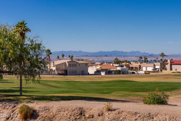 2843 Jamaica Blvd S, Lake Havasu City, AZ 86406