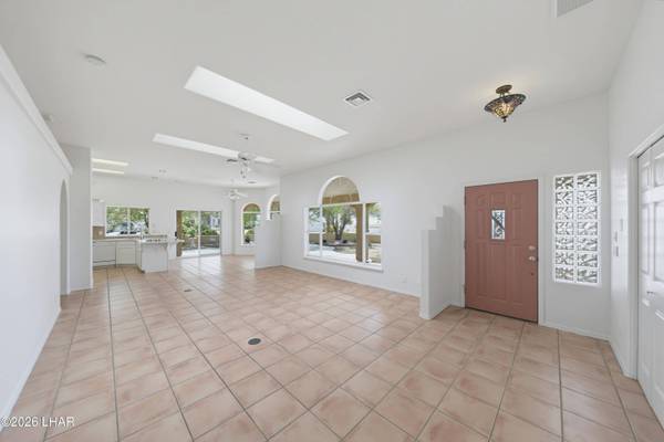 1200 Crater Ct, Lake Havasu City, AZ 86404