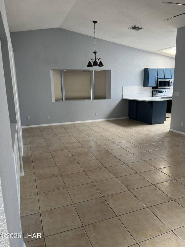 3321 Candlewood Pl, Lake Havasu City, AZ 86406