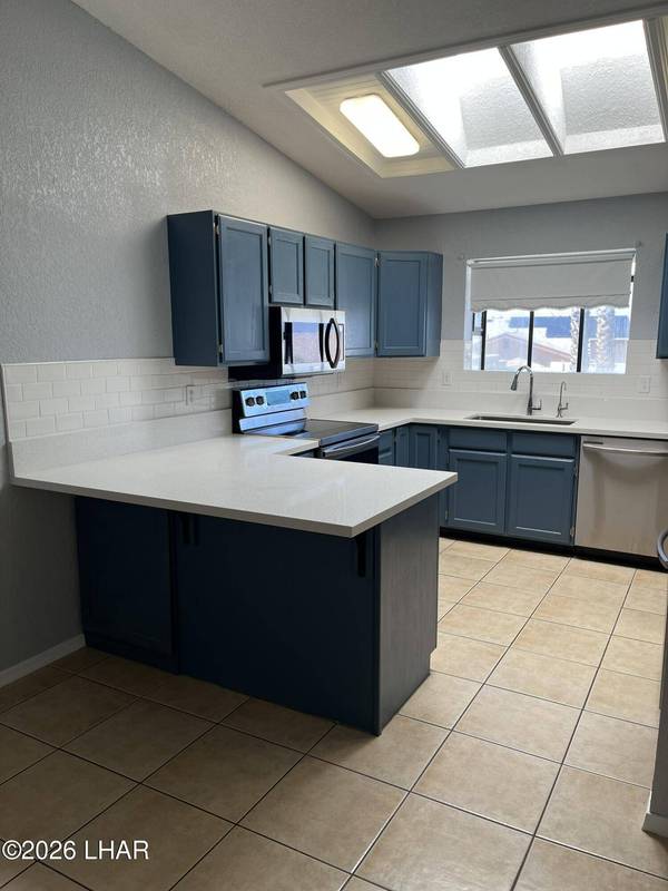 3321 Candlewood Pl, Lake Havasu City, AZ 86406