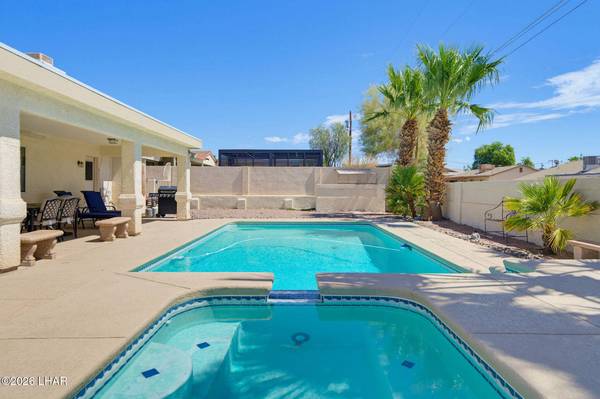 1720 Topaz Dr, Lake Havasu City, AZ 86403