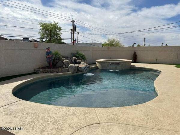 3348 Jamaica Blvd S, Lake Havasu City, AZ 86406