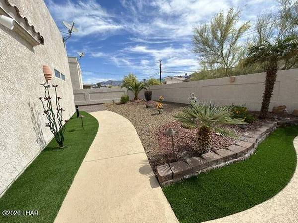 3348 Jamaica Blvd S, Lake Havasu City, AZ 86406
