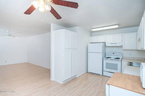 2291 Mcculloch Blvd N #10, Lake Havasu City, AZ 86403