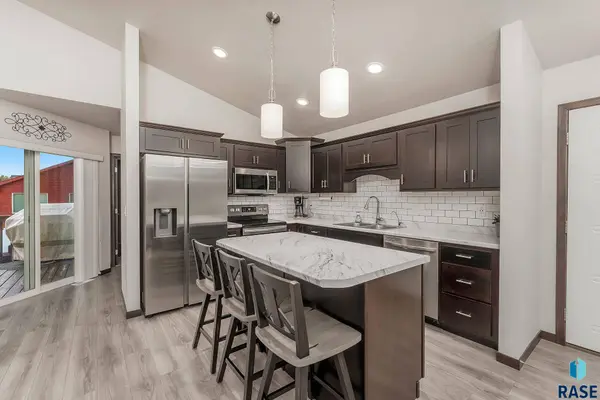 6703 W 5th St, Sioux Falls, SD 57107