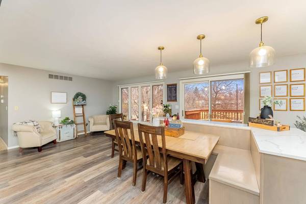 609 S Splitrock Blvd, Brandon, SD 57005