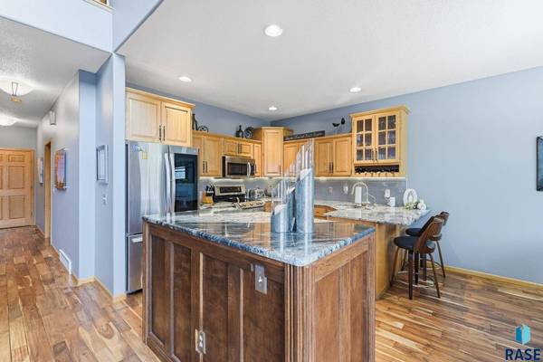 1639 Cactus Dr, Sioux Falls, SD 57110