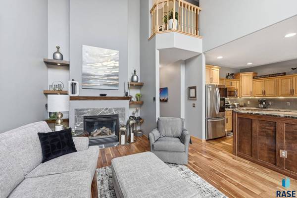 1639 Cactus Dr, Sioux Falls, SD 57110