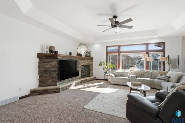 1400 S Hyde Park Ave, Sioux Falls, SD 57103