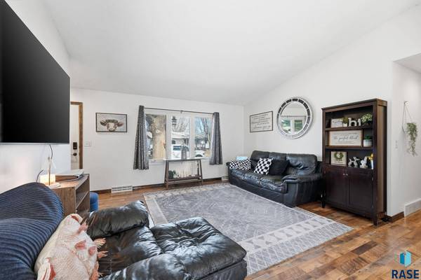 6217 W 46th St, Sioux Falls, SD 57106