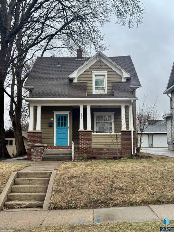 112 S Menlo Ave, Sioux Falls, SD 57104