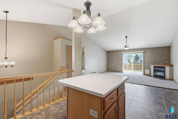 5401 W Oak St, Sioux Falls, SD 57106