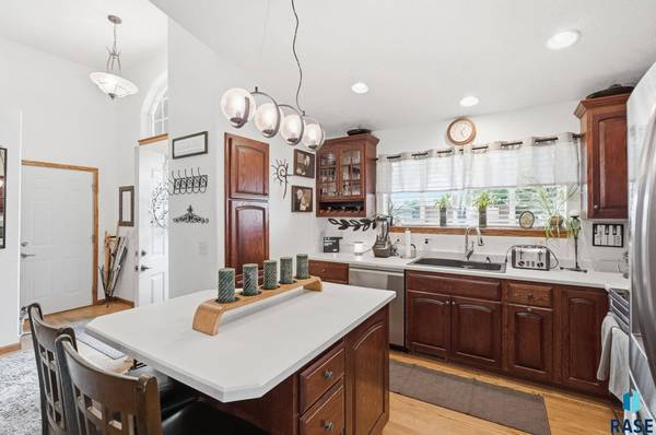 7520 W Legacy St, Sioux Falls, SD 57106
