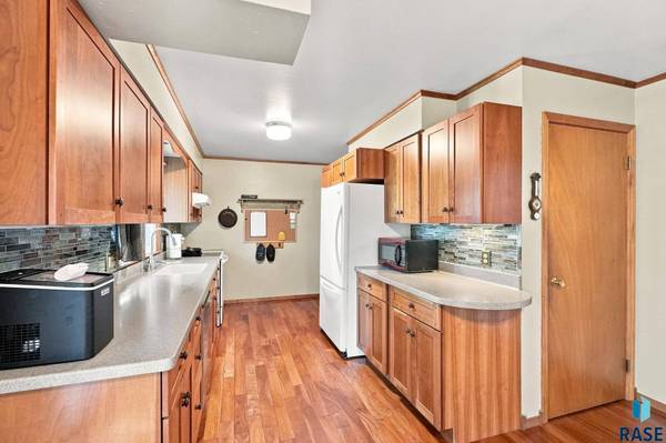 6705 W 10th St, Sioux Falls, SD 57107