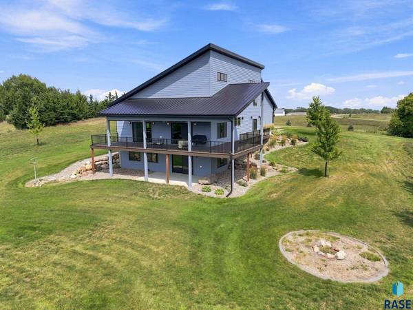 31003 Sundance Ridge, Yankton, SD 57078