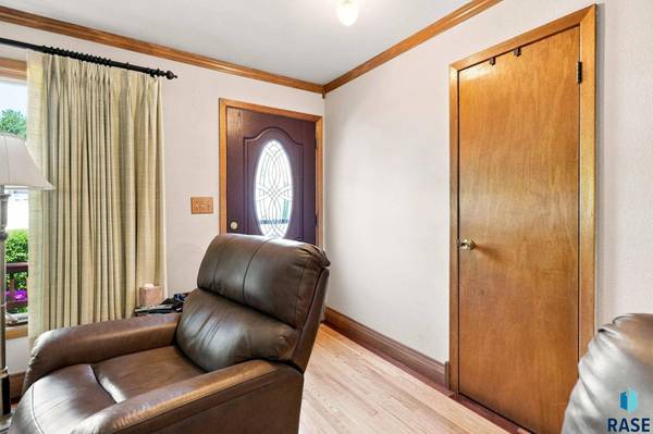 6705 W 10th St, Sioux Falls, SD 57107