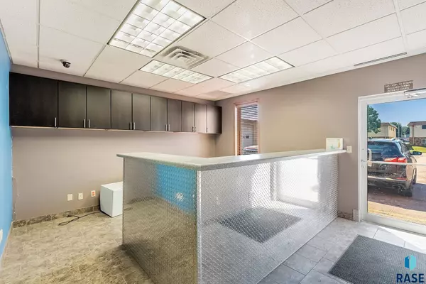 600 S Charlotte Ave, Sioux Falls, SD 57103