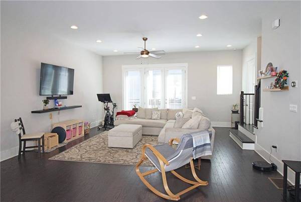 836 Winslow WAY, Atlanta, GA 30318