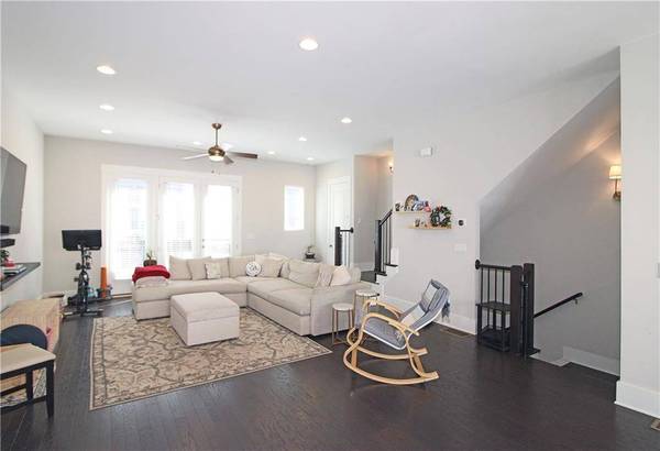 836 Winslow WAY, Atlanta, GA 30318