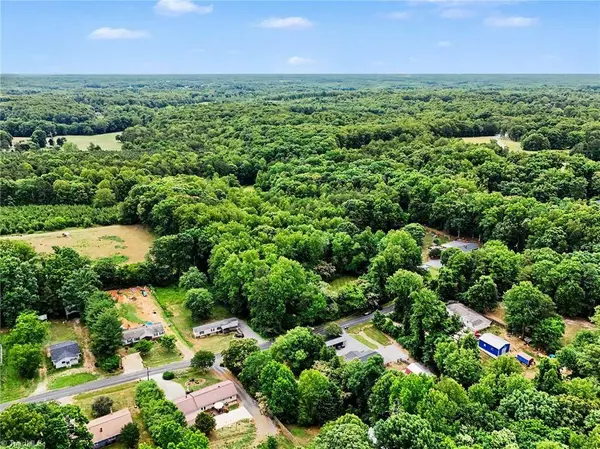 0 Loretta LN, Tobaccoville, NC 27050