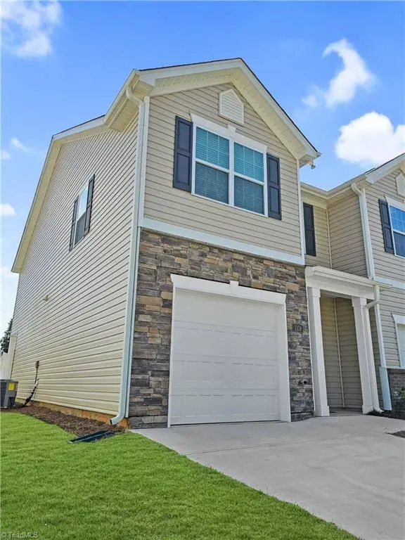 1108 Evelynnview LN