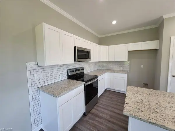462 Everidge RD, Winston-salem, NC 27103